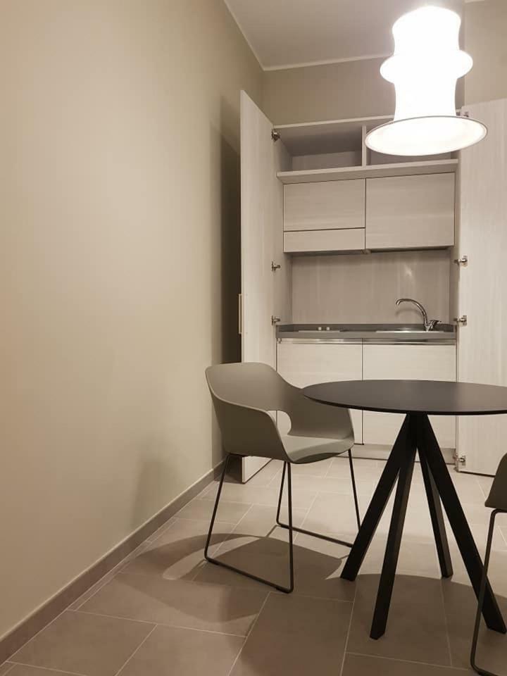 Area 19 Aparthotel Катандзаро Екстериор снимка